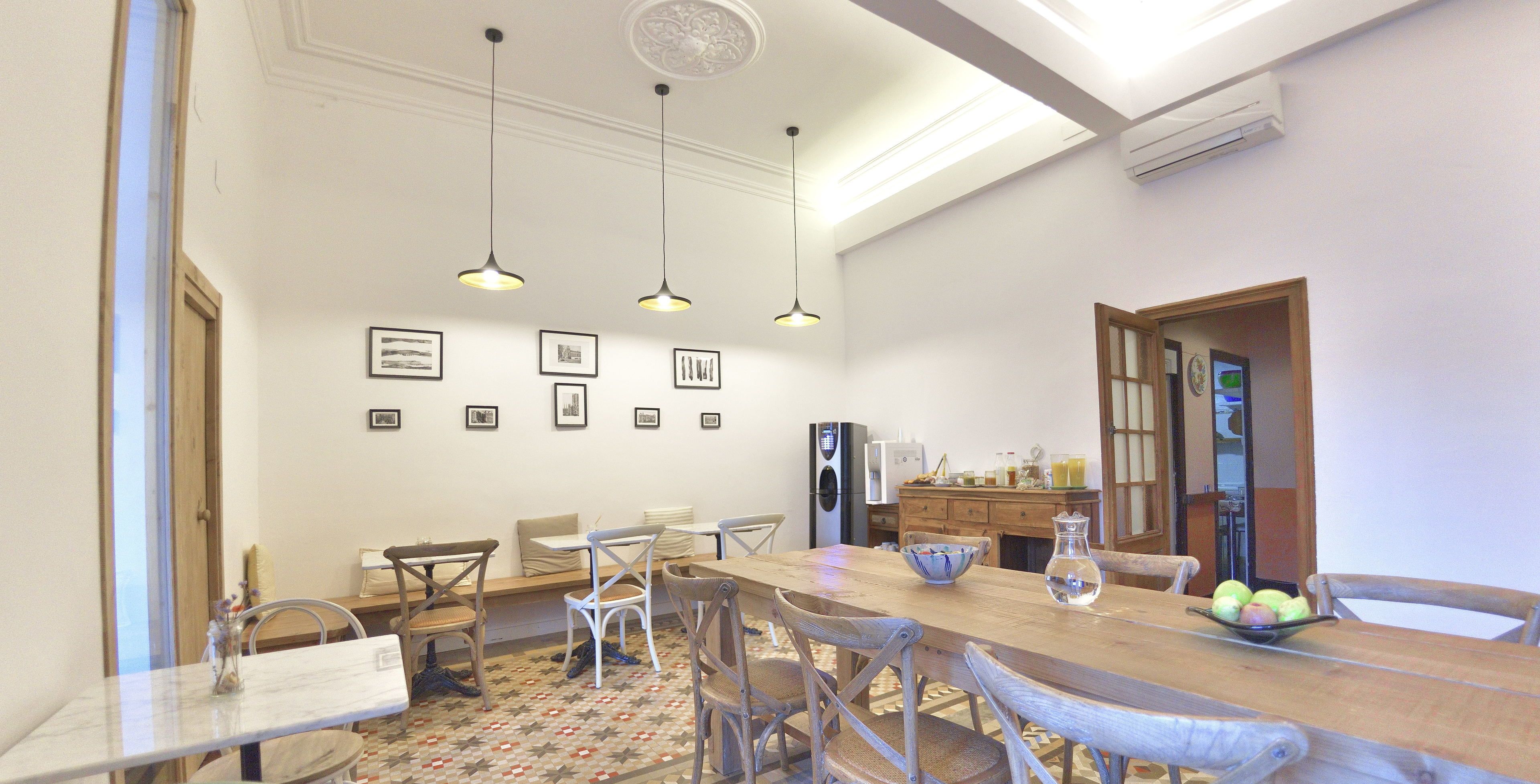 Hostal Girona