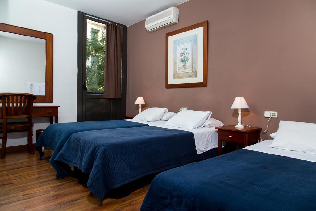 Hostal LK en Barcelona