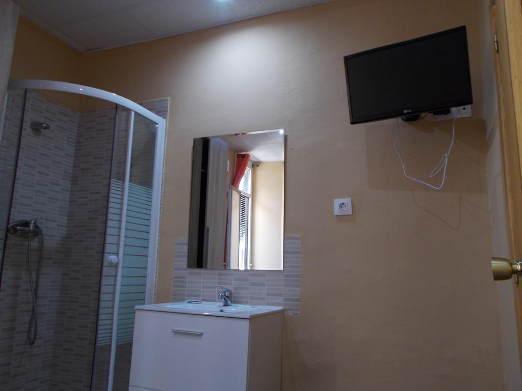 Hostal Nou Raval