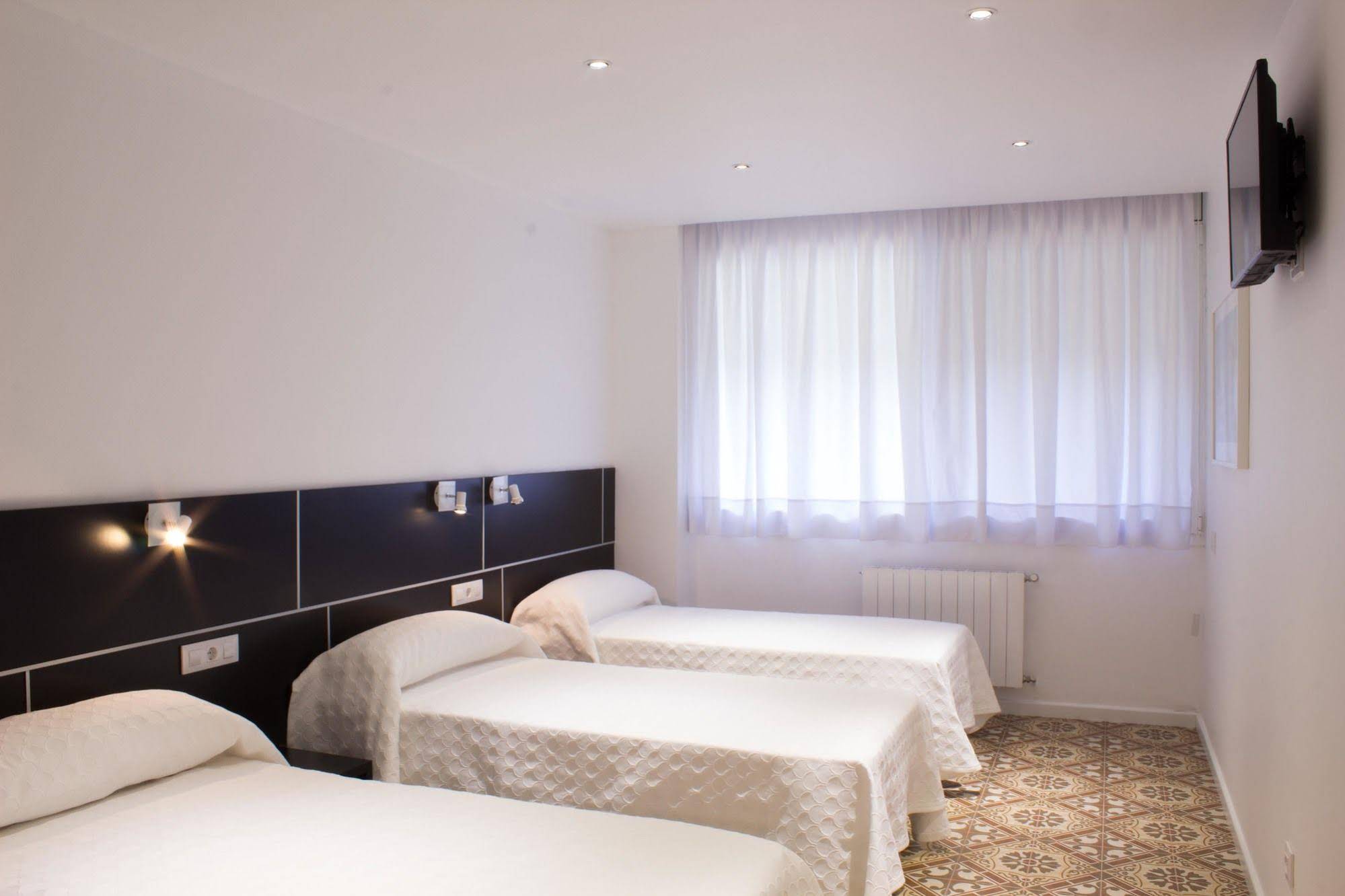 Hostal Nova
