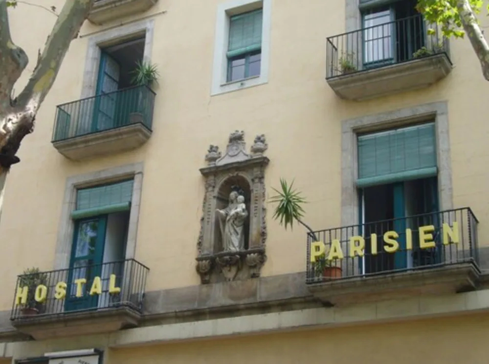 Hostal Parisien
