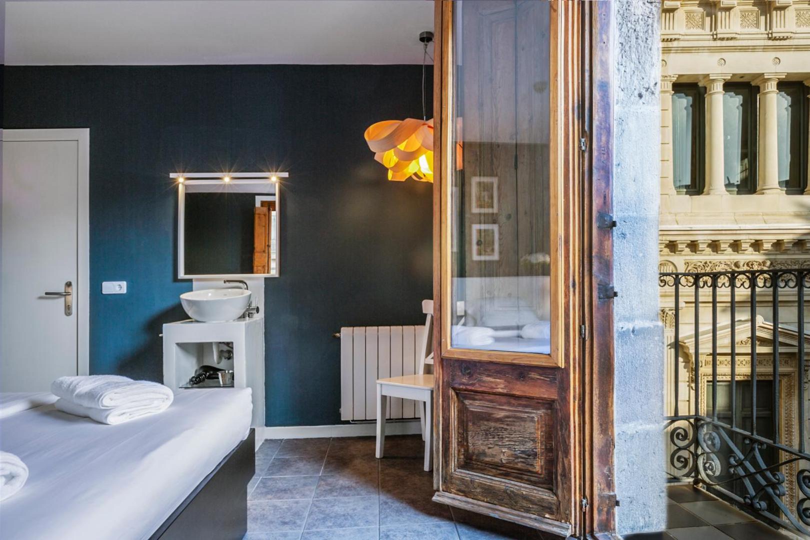 Hostal Sol Y K