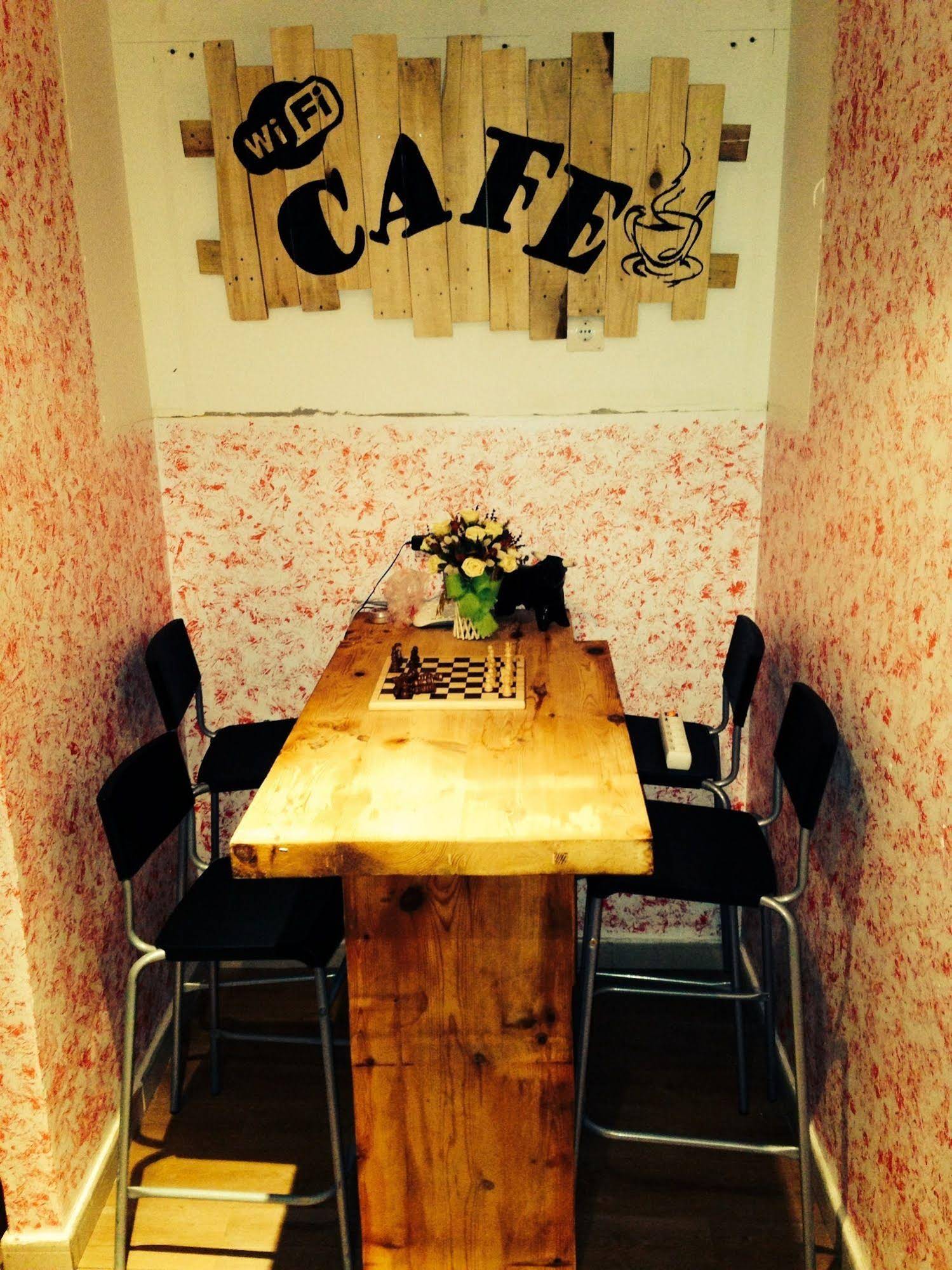 Hostel One Sants