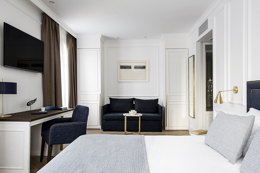 Hotel Midmost