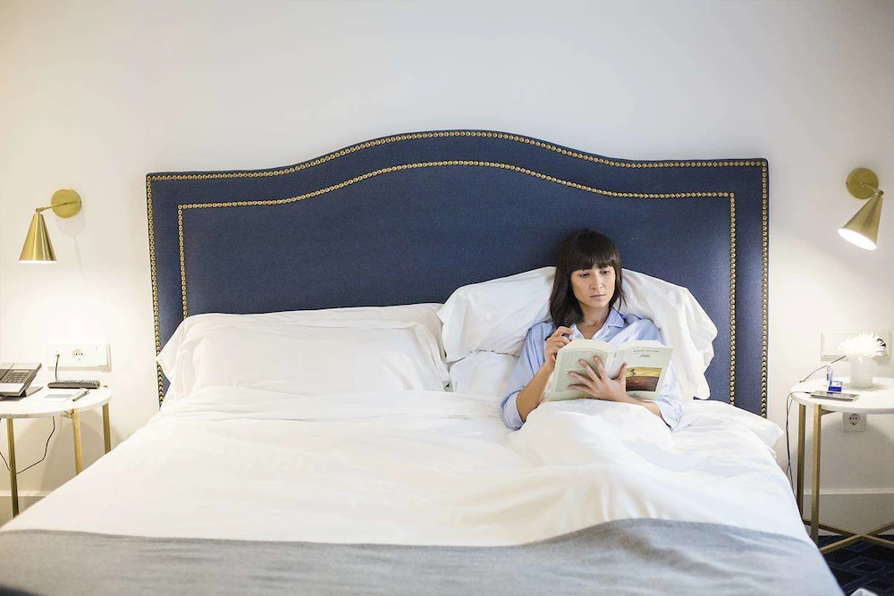 Hotel Midmost