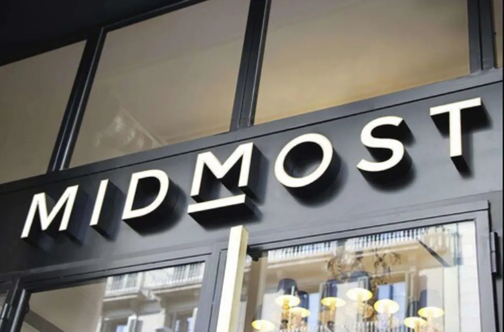 Hotel Midmost