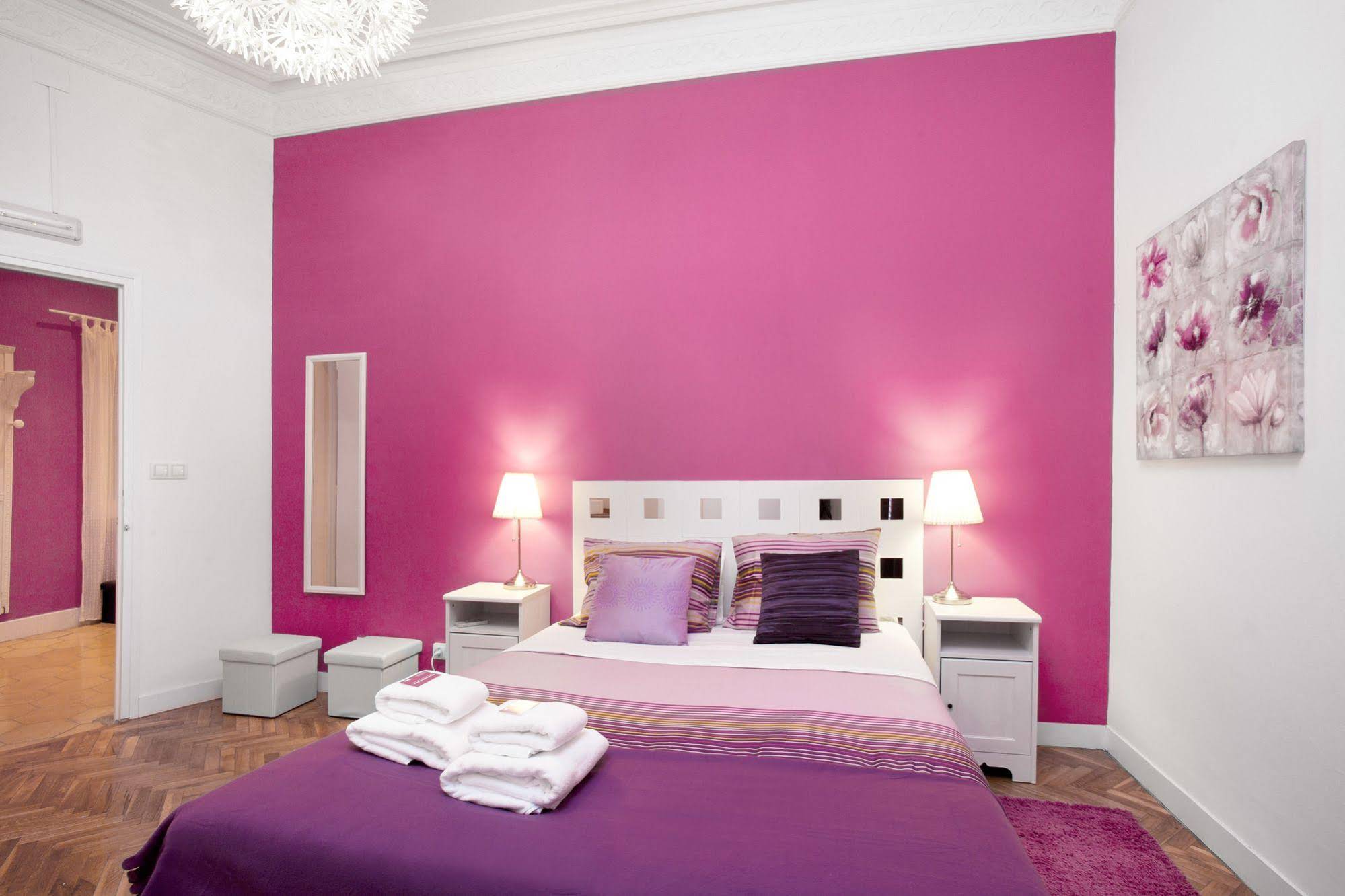 Jardinets Guest House