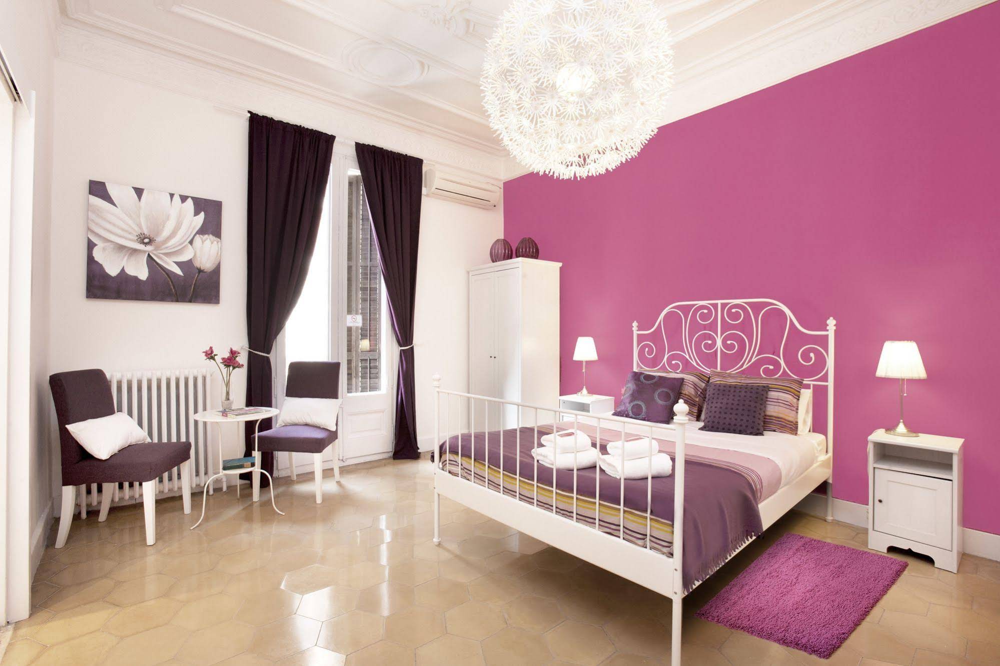 Jardinets Guest House