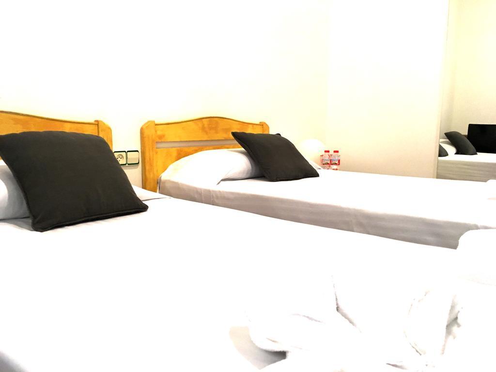 La Palmera Hostal