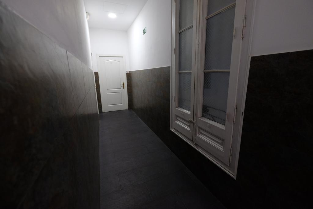 Lenin Hostel Barcelona