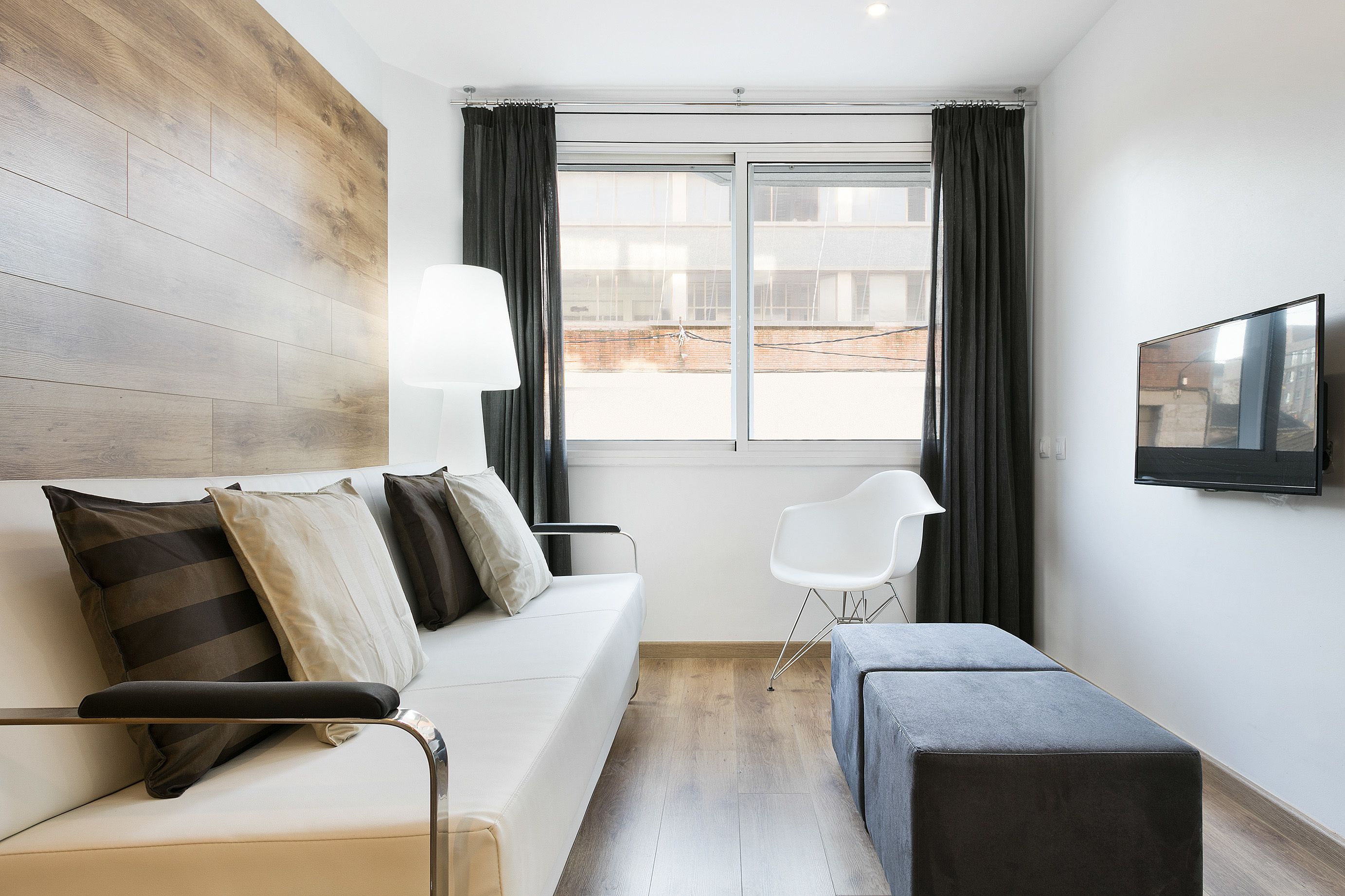 Mar Apartments