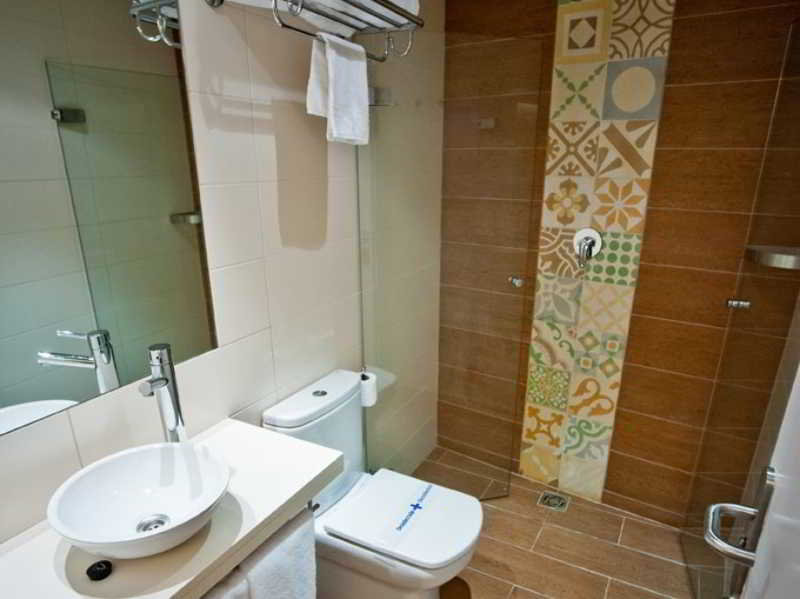 Mare Nostrum Hostal