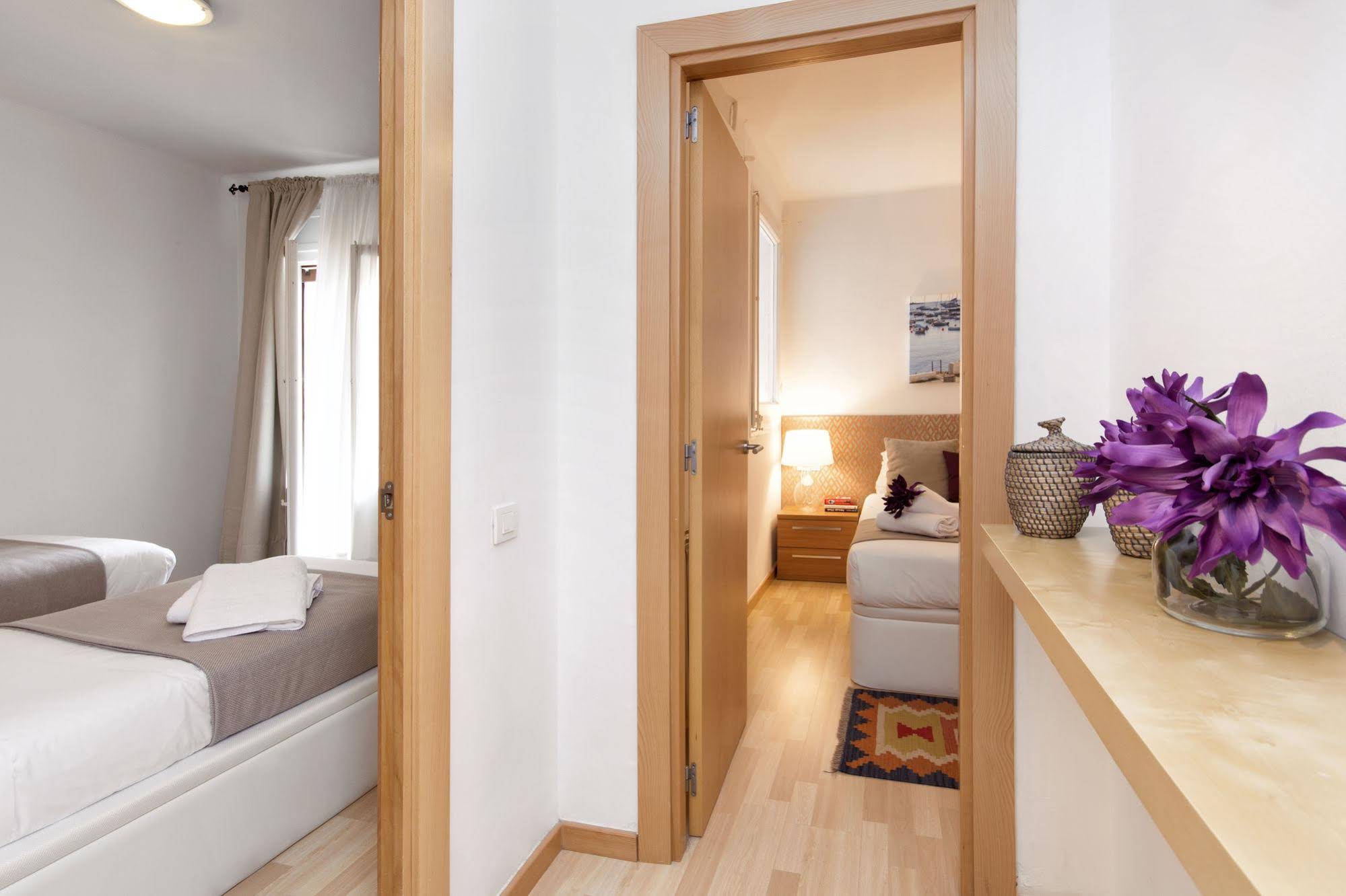 Mercedes Heritage Barcelona Apartments