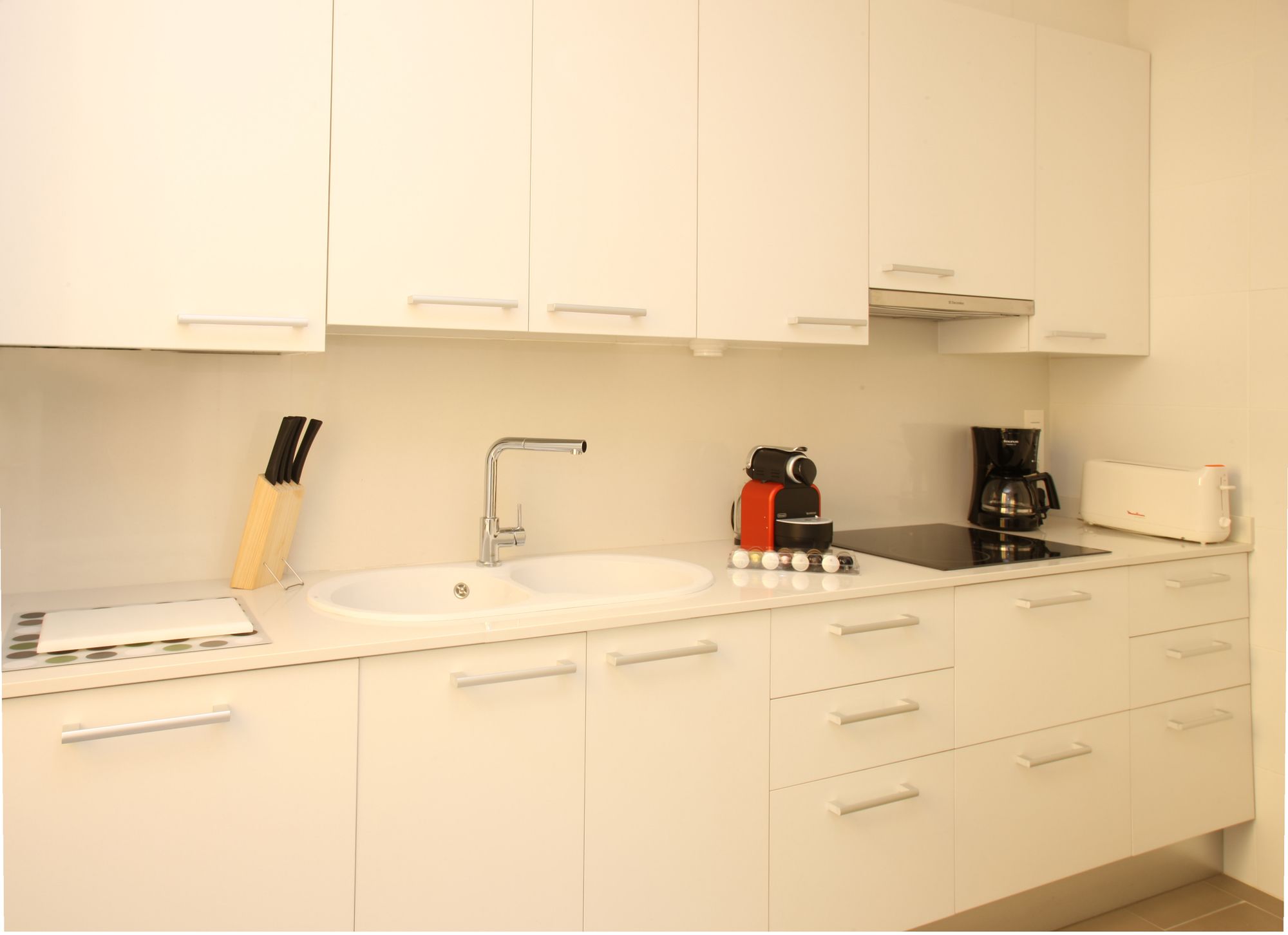 MH Apartments Central Barcelona