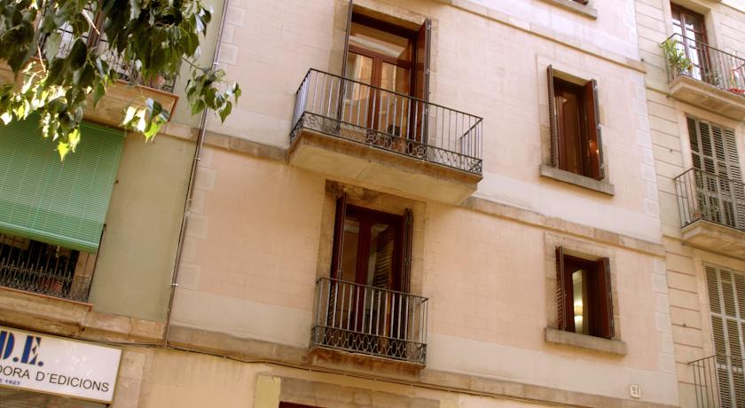 MH Apartments Liceo