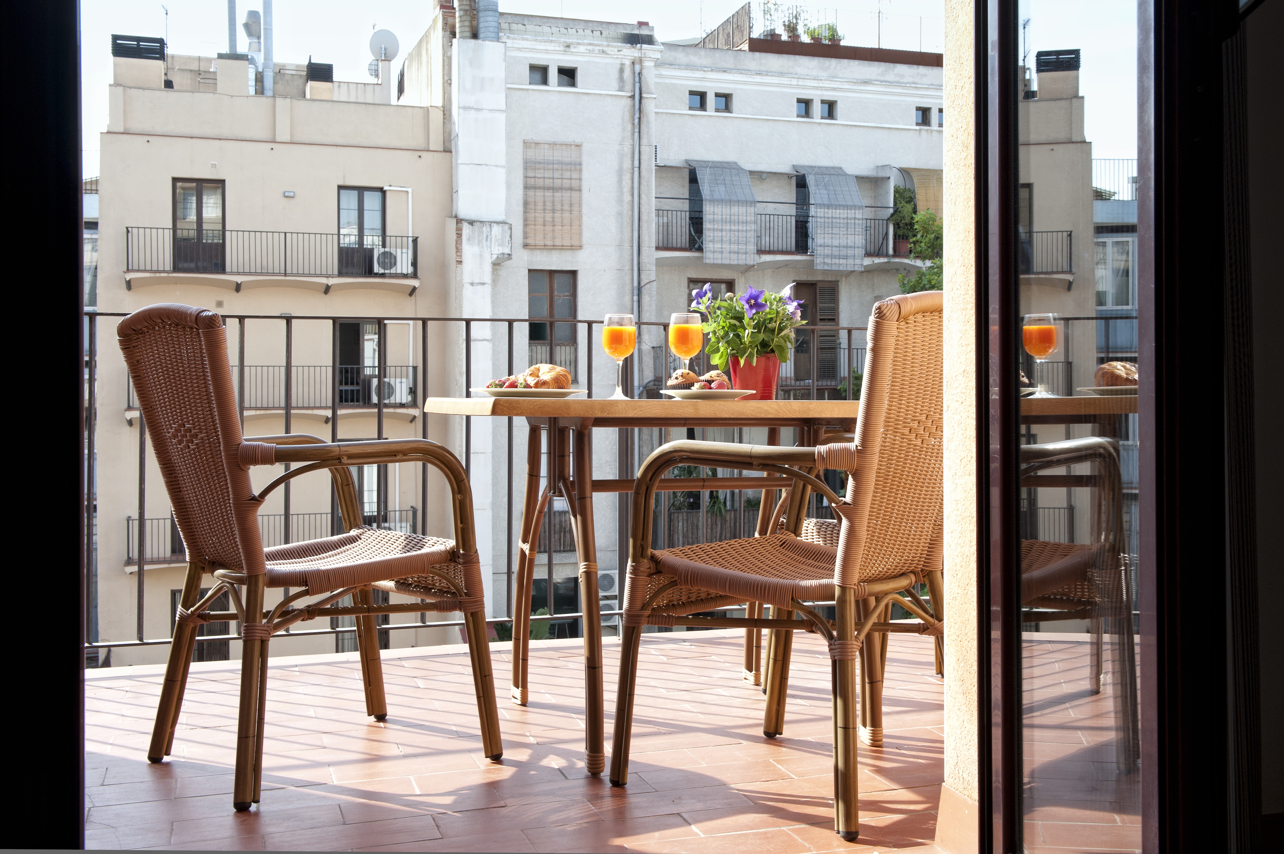 MH Apartments Liceo