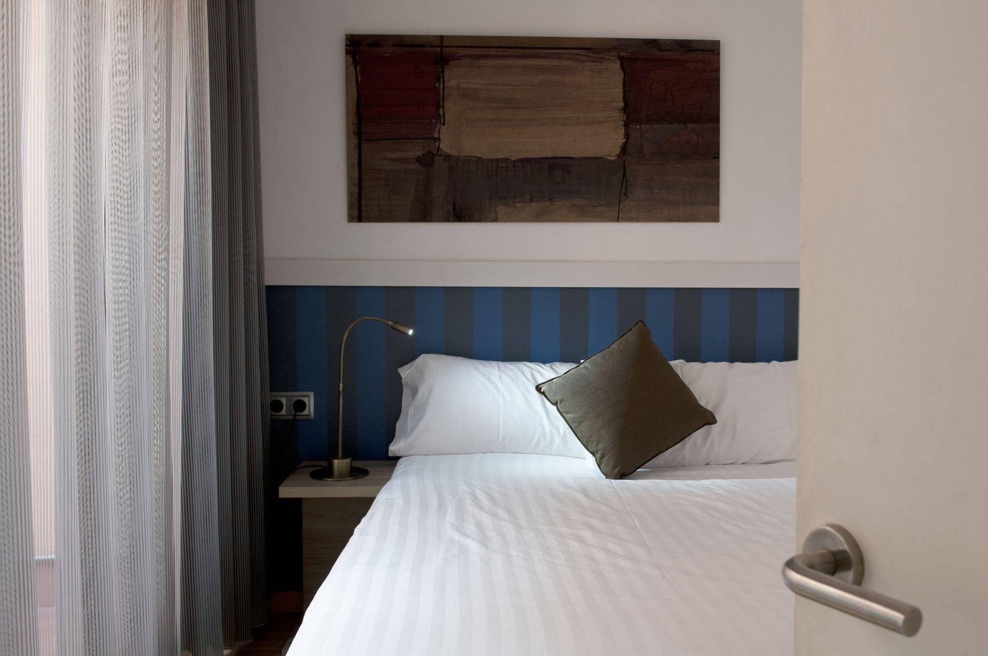 MH Apartments Liceo