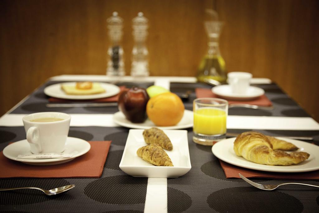 Hotel Moderno Barcelona
