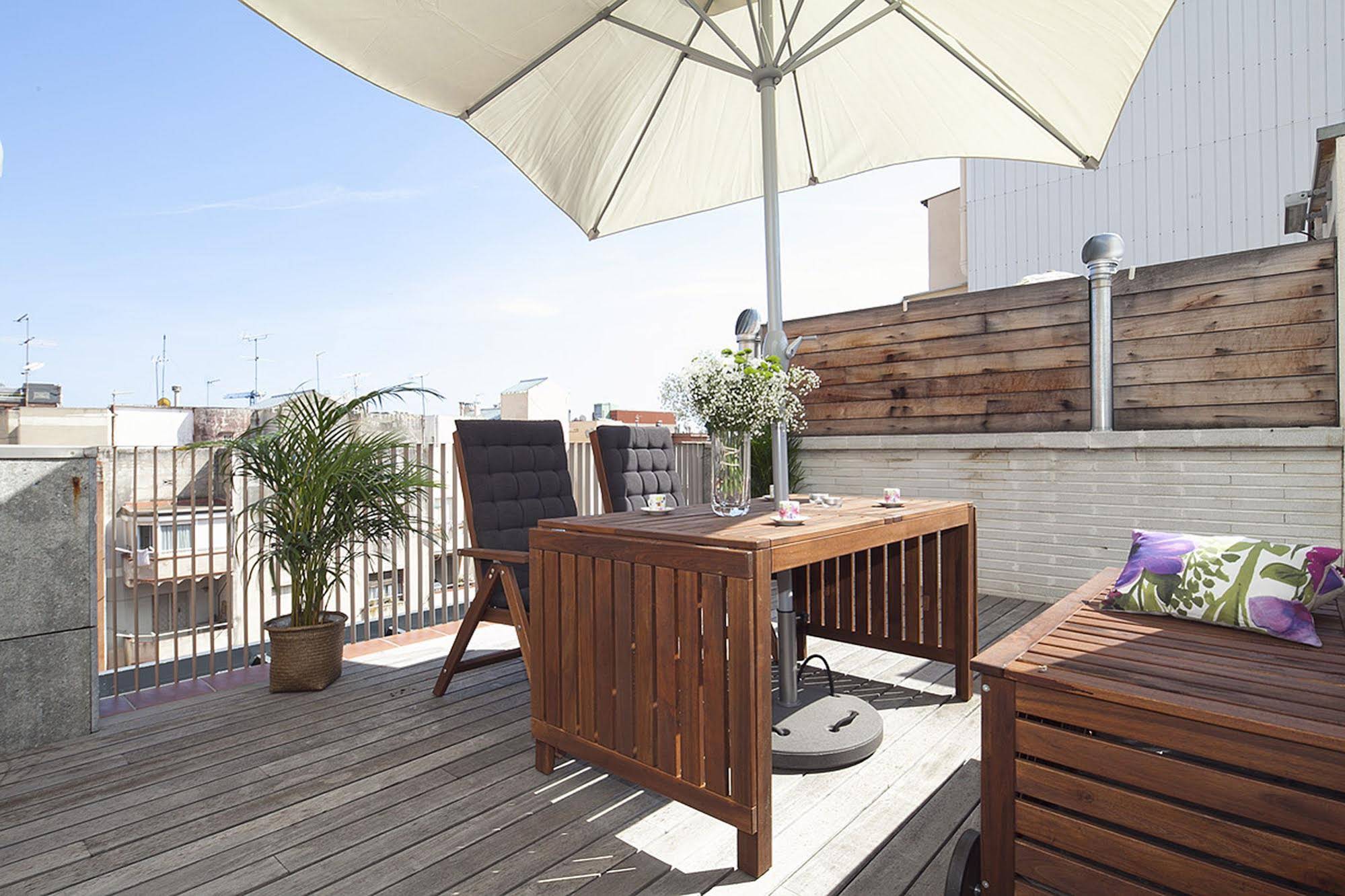 My Space Barcelona Gracia Pool Center