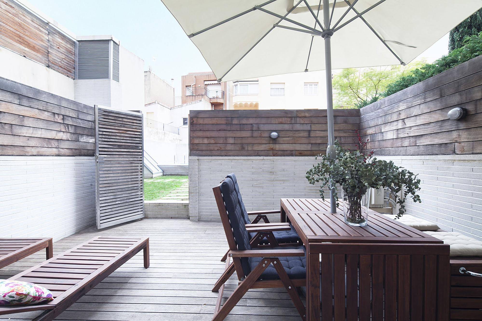 My Space Barcelona Gracia Pool Center