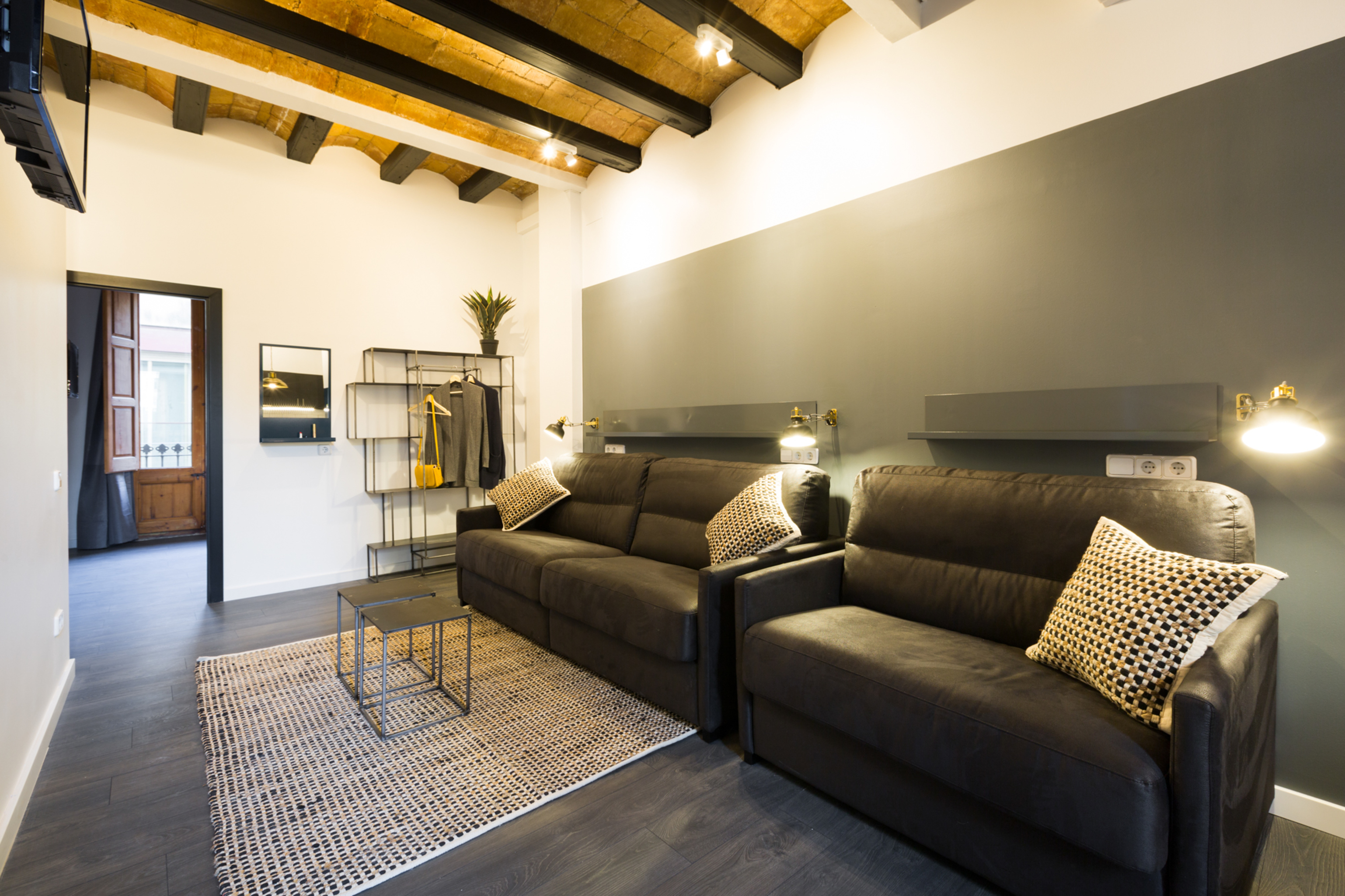No 23 - The Streets Apartments