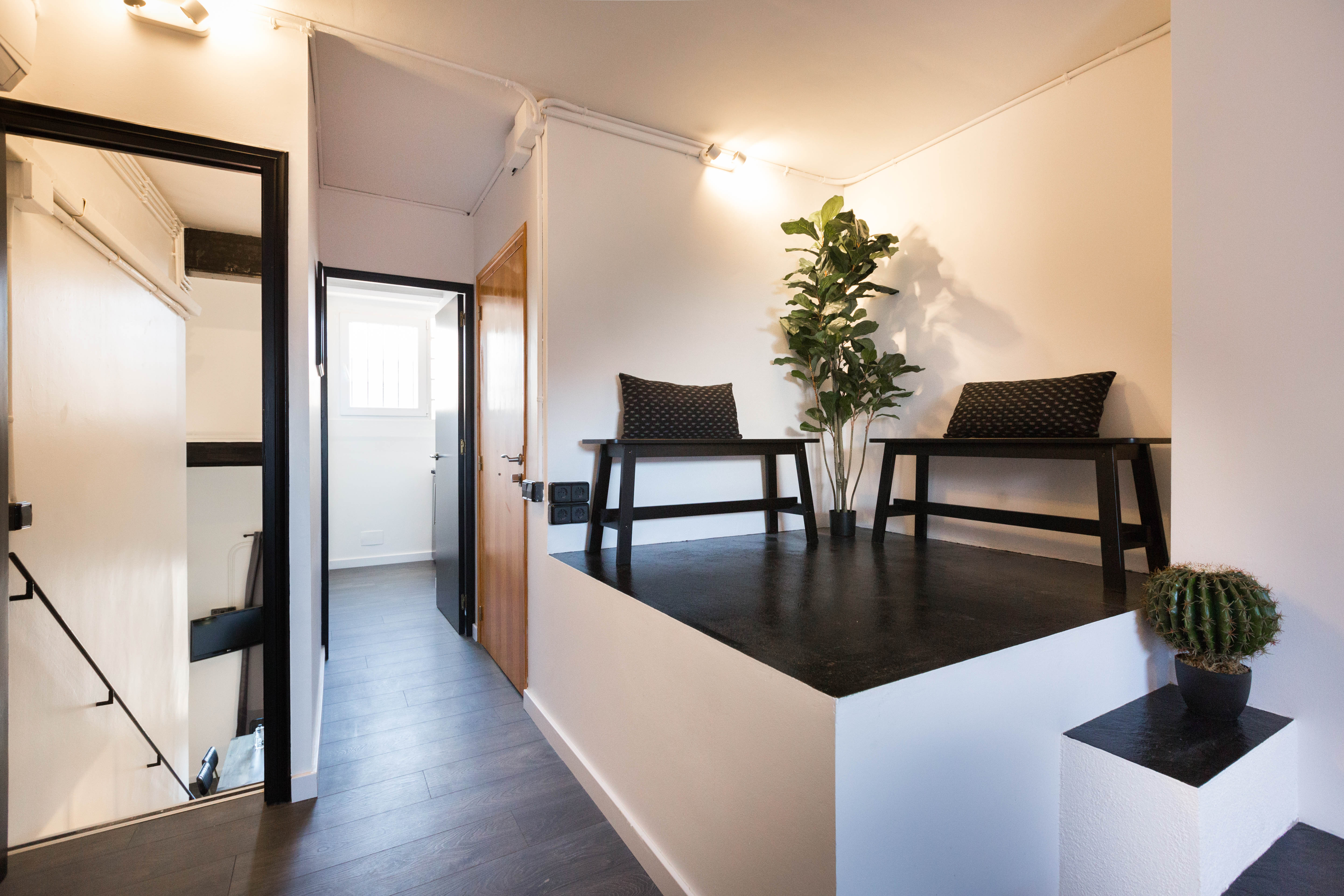 No 23 - The Streets Apartments