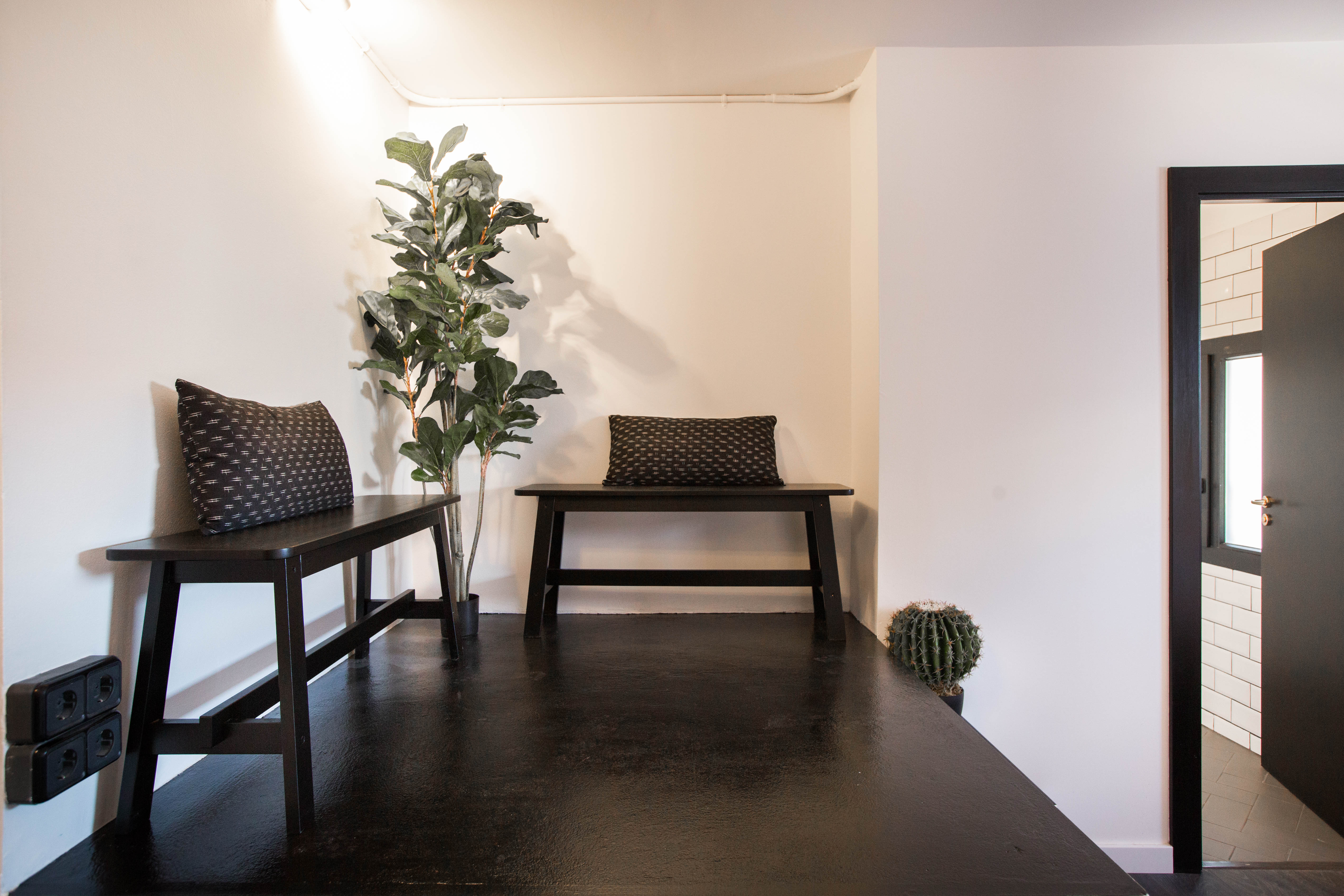 No 23 - The Streets Apartments
