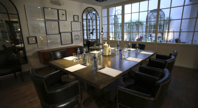Ofelias Hotel