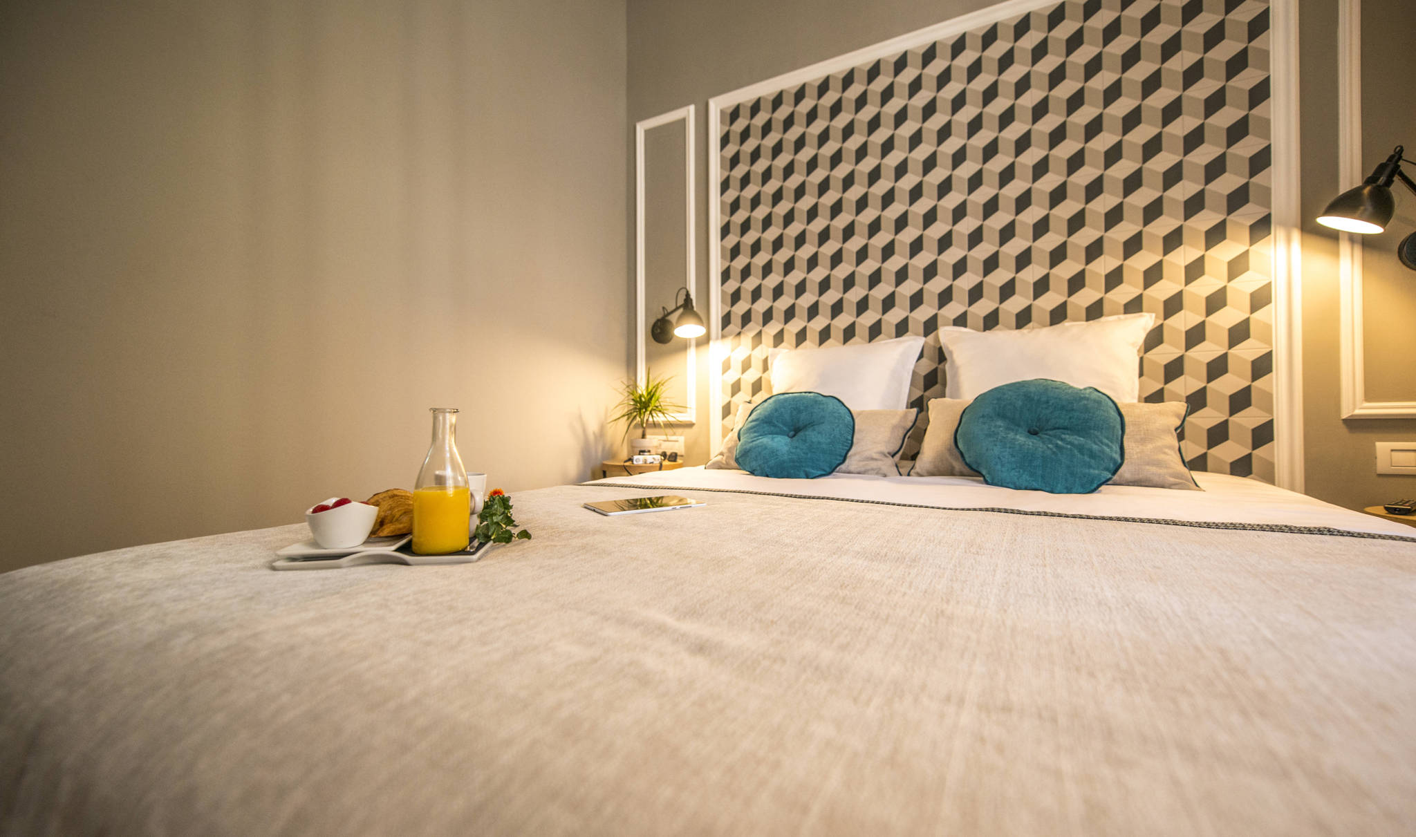 Ona Hotels Mosaic