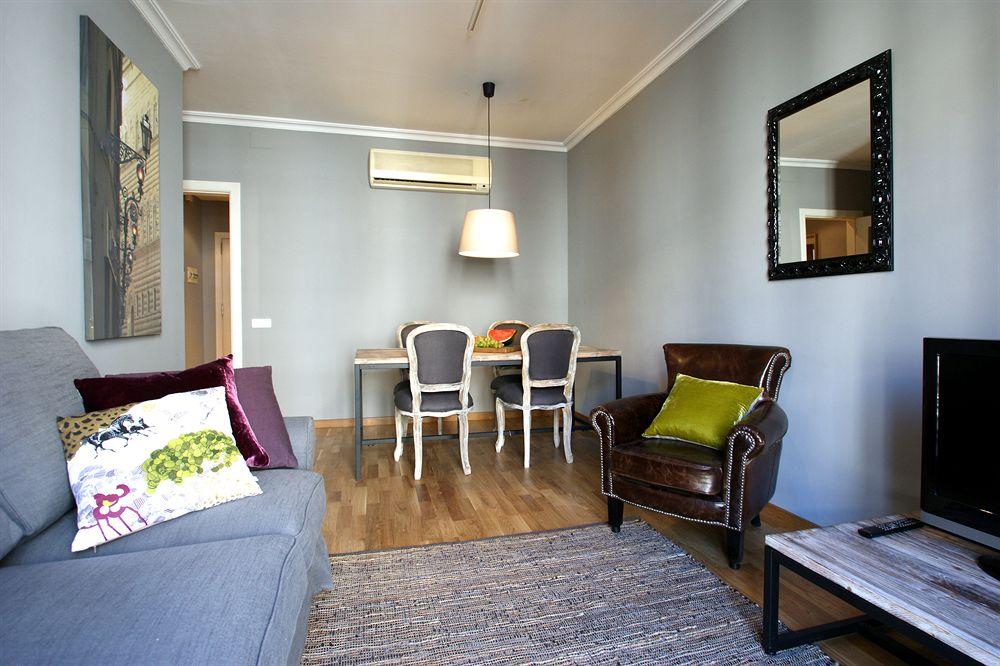 Paseo de Gracia Apartments