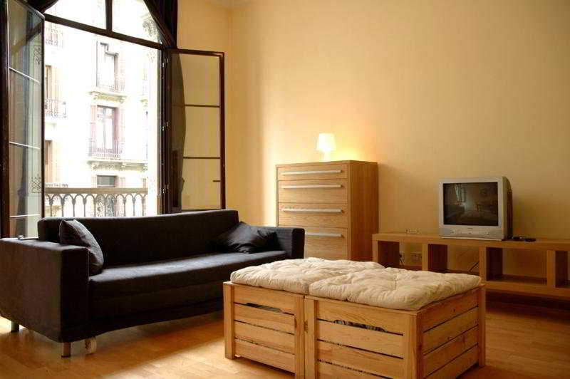 Paseo de Gracia Apartments