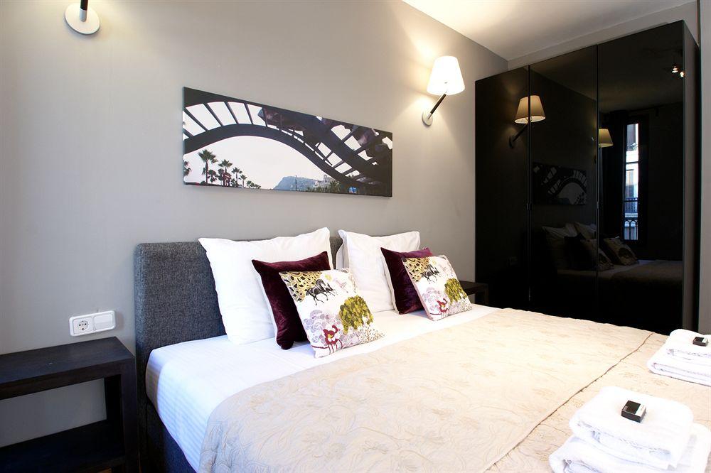 Paseo de Gracia Apartments