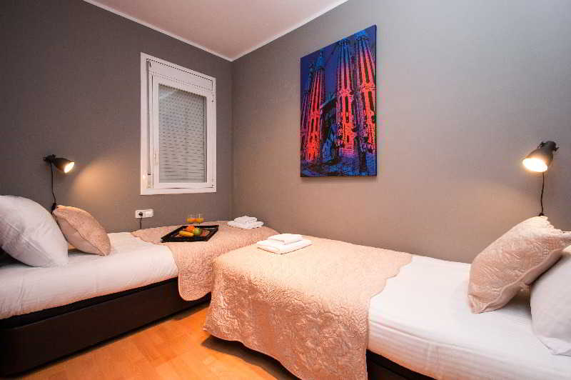 Paseo de Gracia Apartments