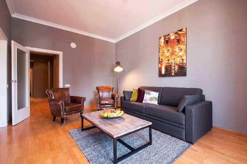 Paseo de Gracia Apartments