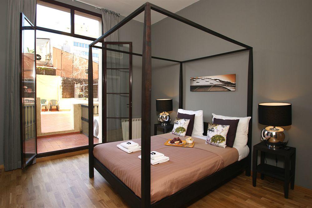 Paseo de Gracia Apartments