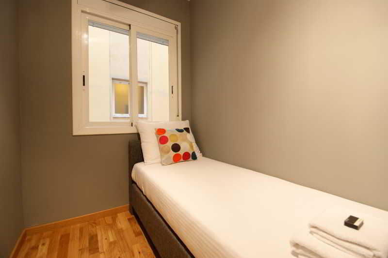 Paseo de Gracia Apartments