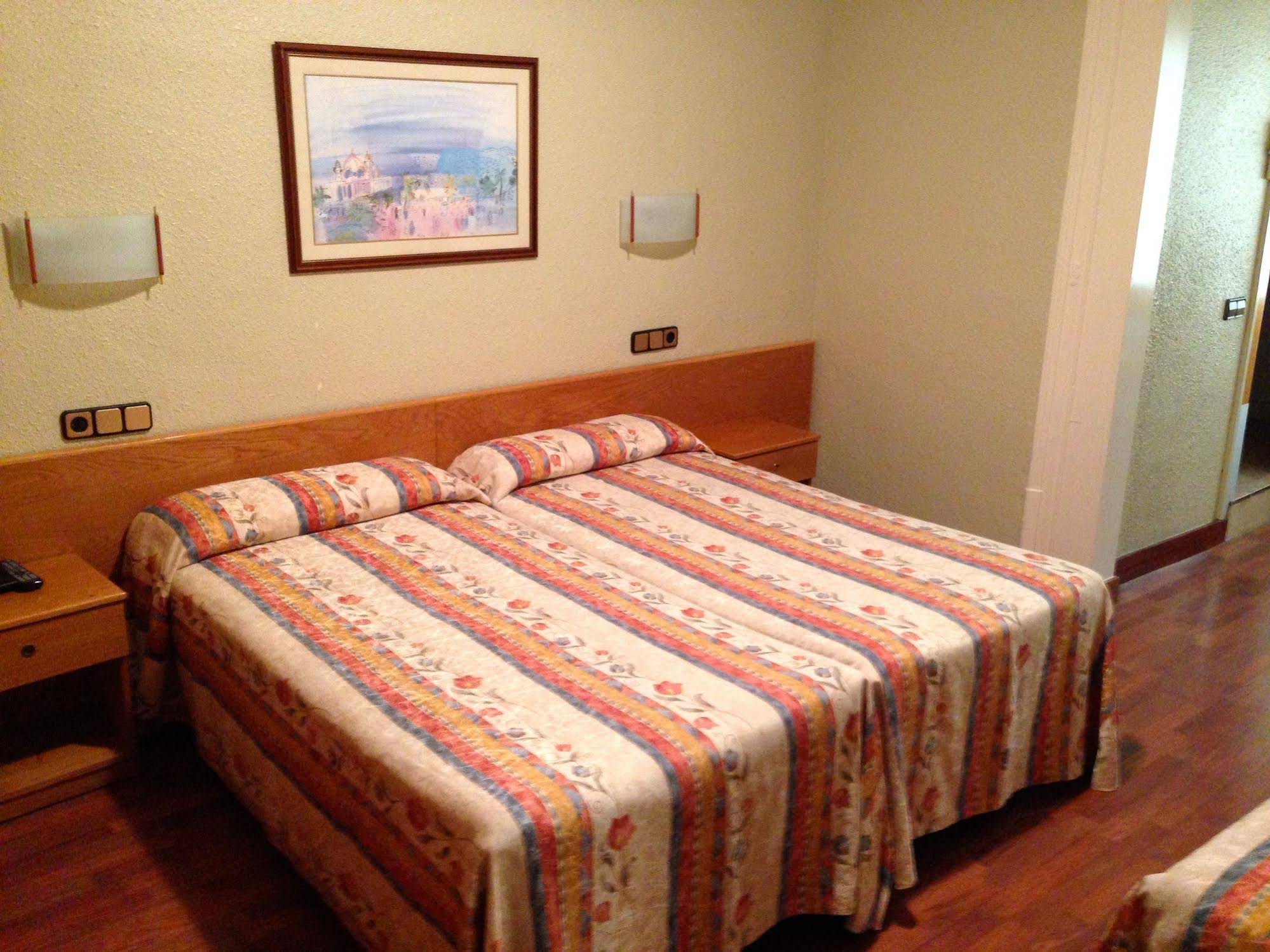 Pelayo Deluxe Apartments