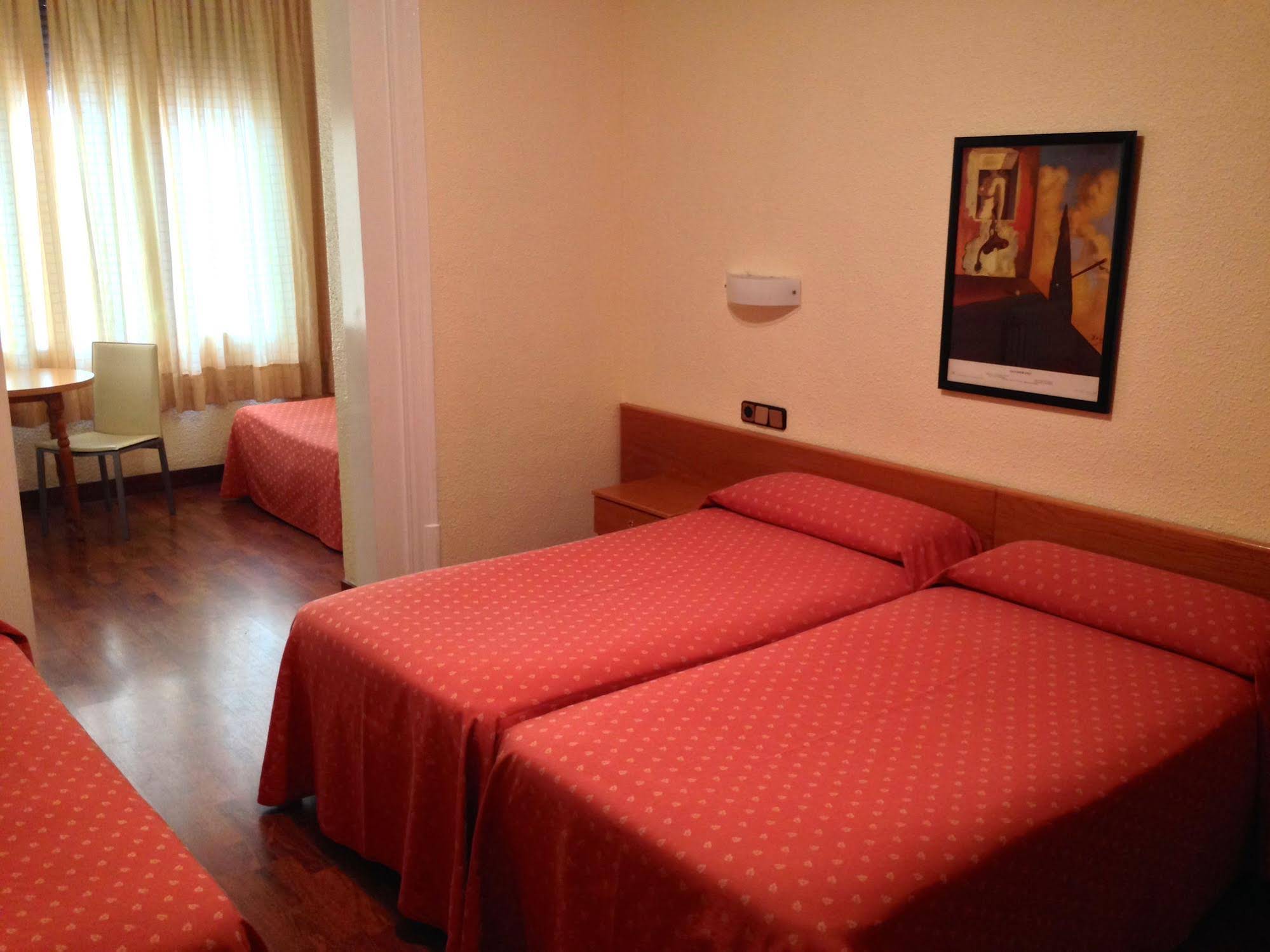 Pelayo Deluxe Apartments