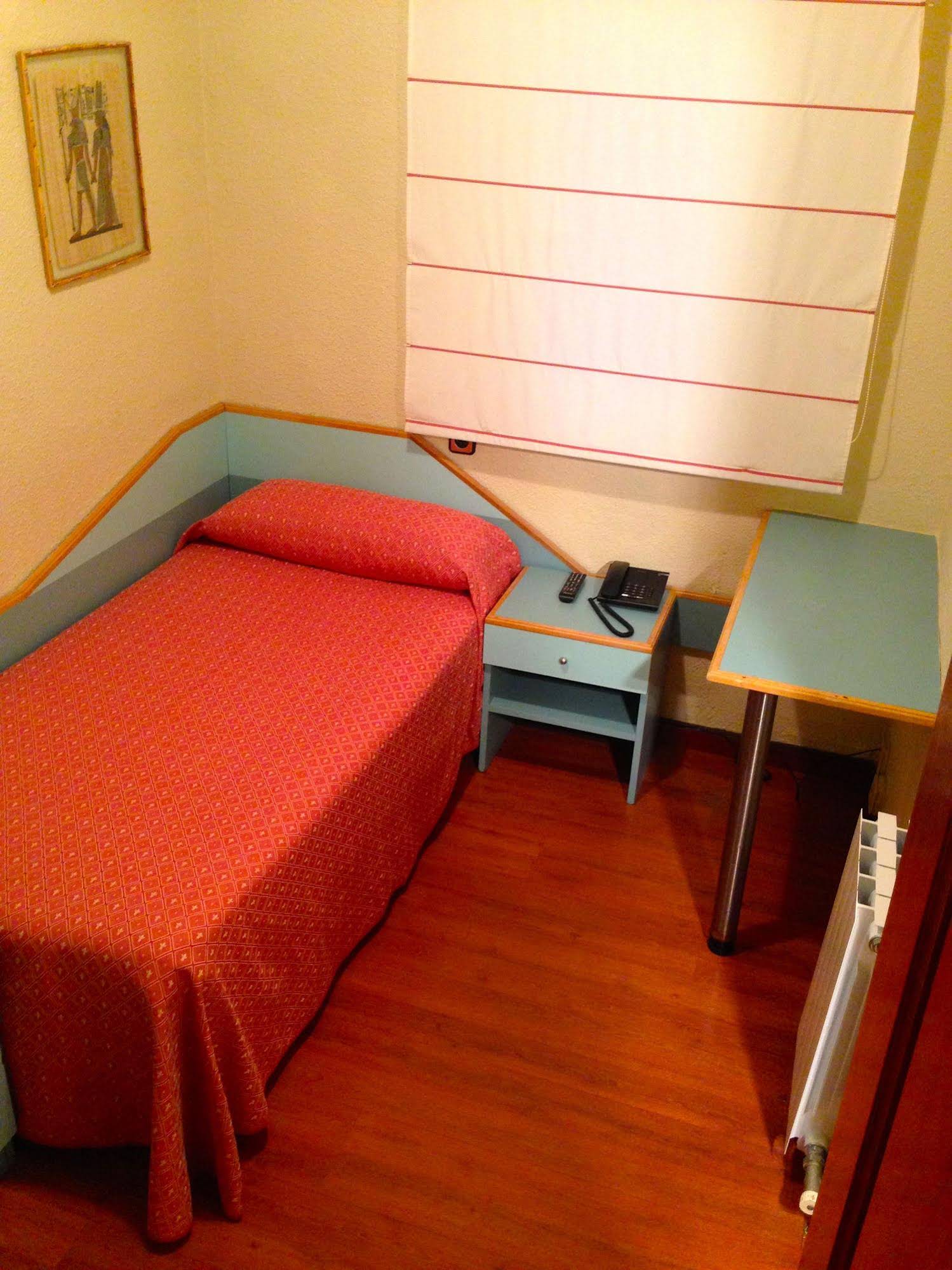 Pelayo Deluxe Apartments