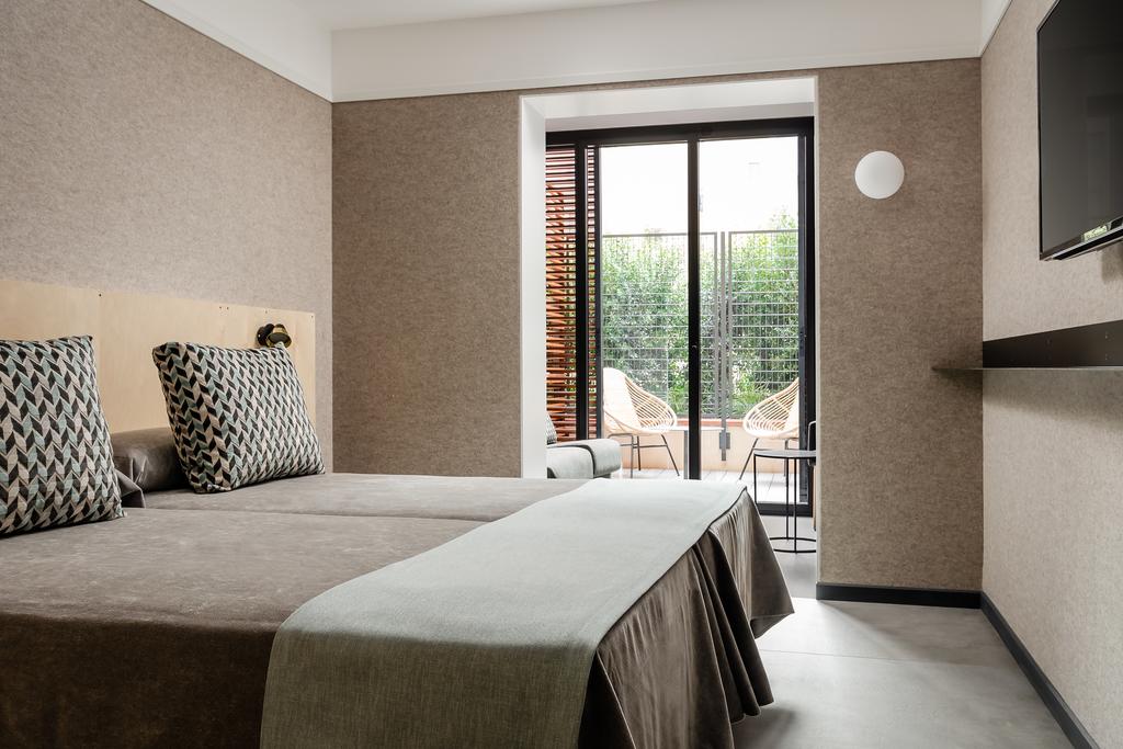Raval House