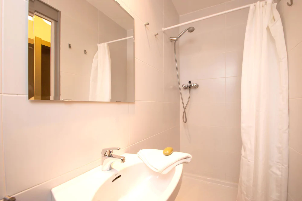 Rentbcn Gaudi Apartments