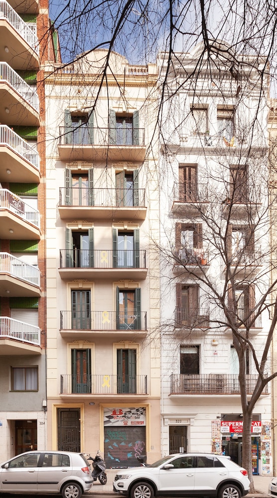 Sagrada Familia Apartments