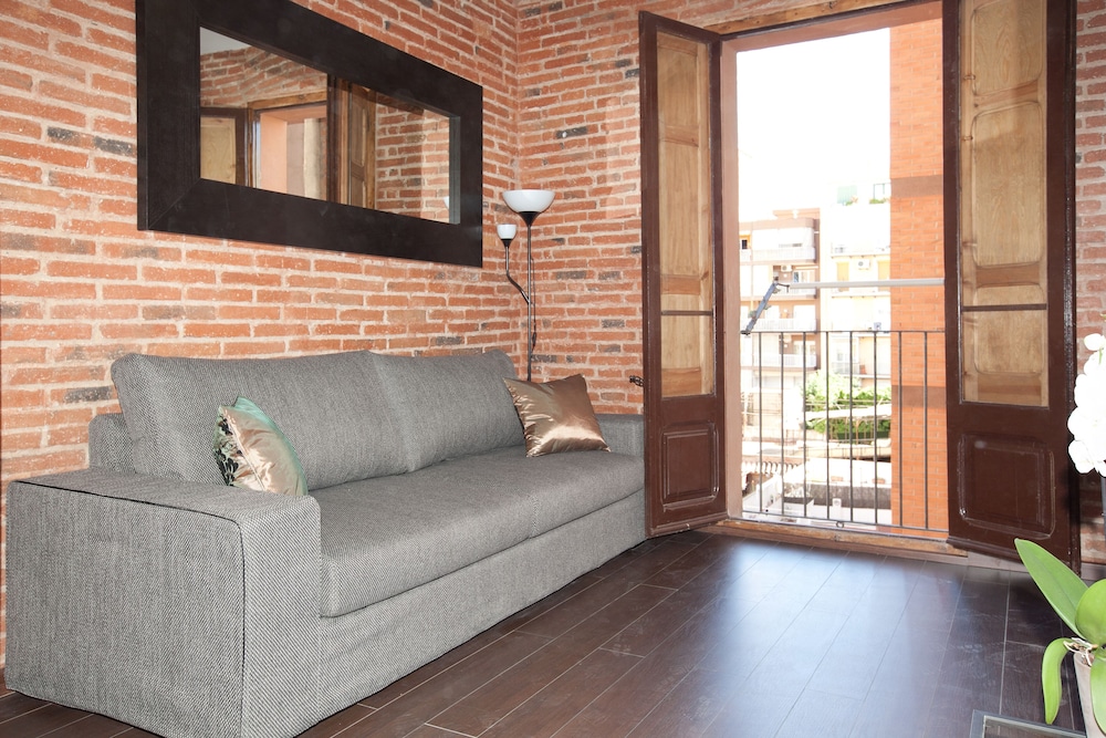 Sagrada Familia Apartments