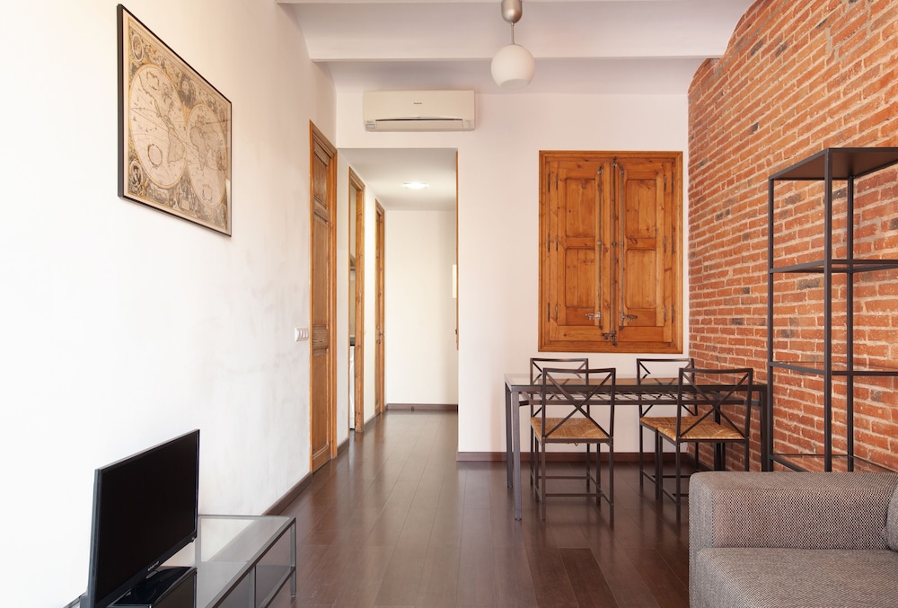 Sagrada Familia Apartments
