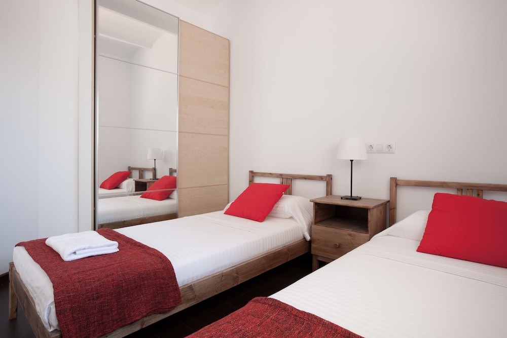 Sagrada Familia Apartments