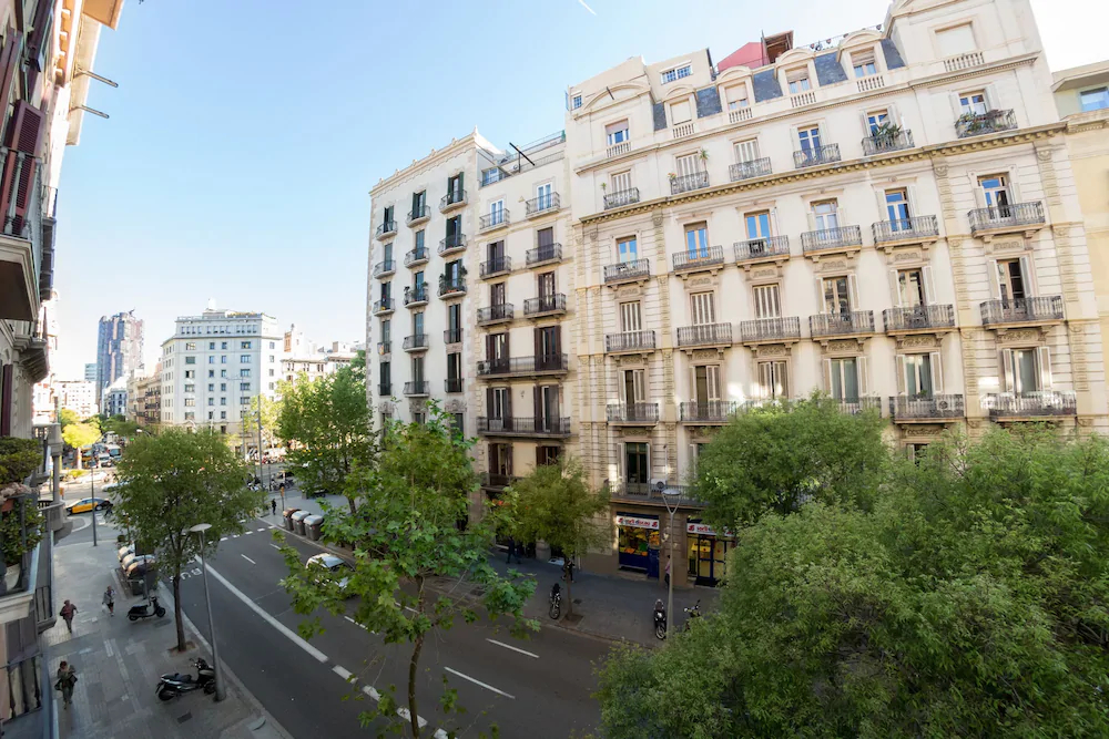 Sant Jordi Hostel Alberg/Lluria