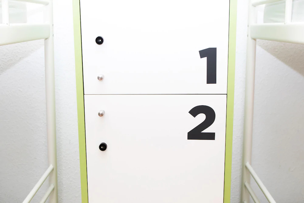 Sant Jordi Hostel Alberg/Lluria