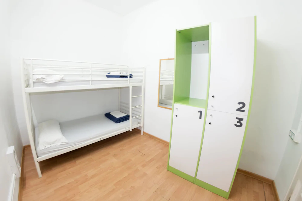 Sant Jordi Hostel Alberg/Lluria
