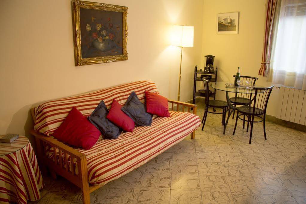 Sant Pau Apartments