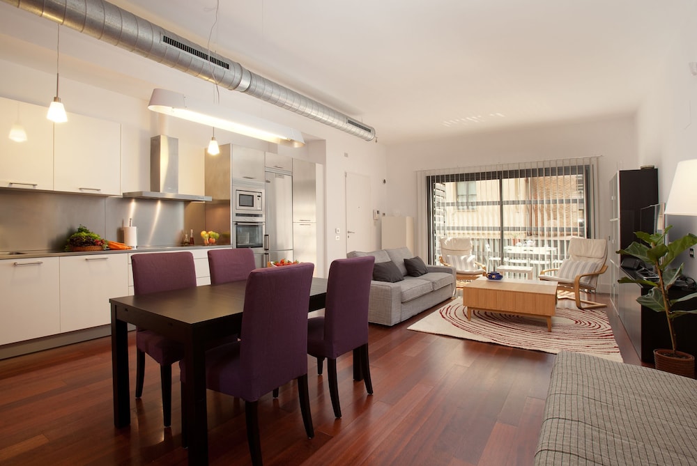 Sealona Beach Lofts Apartments